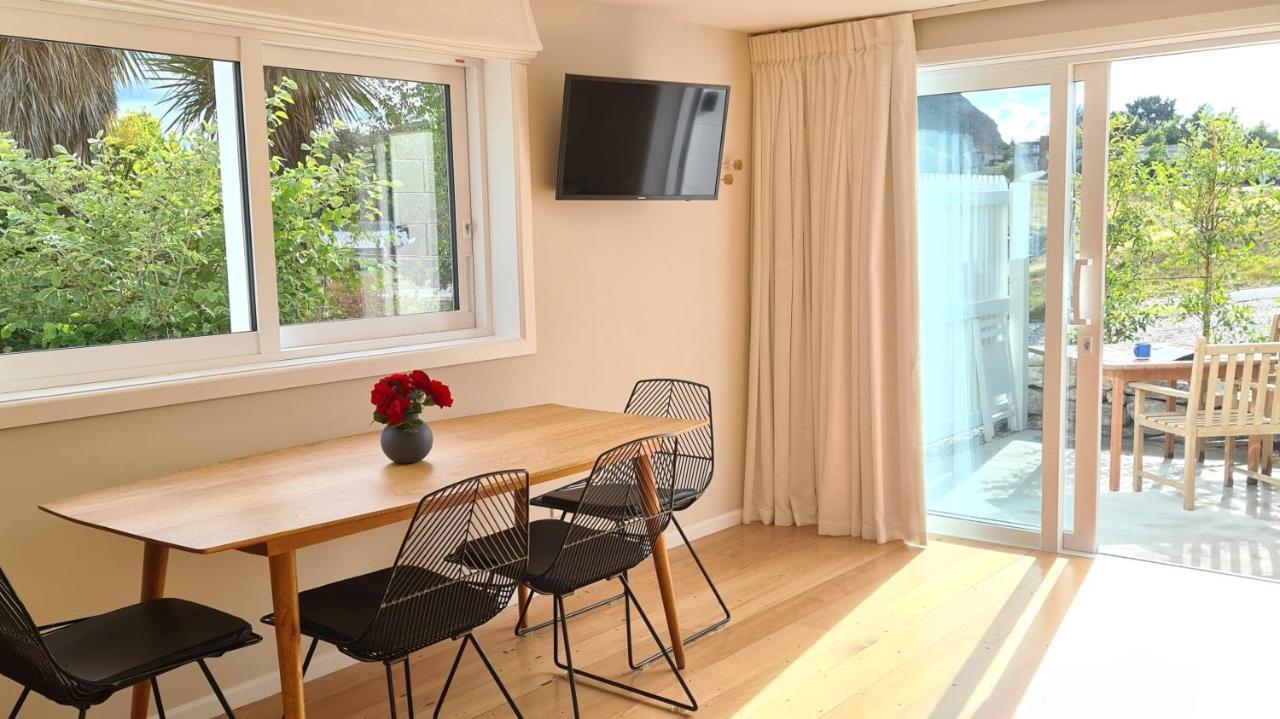Kowhai Apartment - Private Opposite Golf Course Central Wanaka Exterior photo